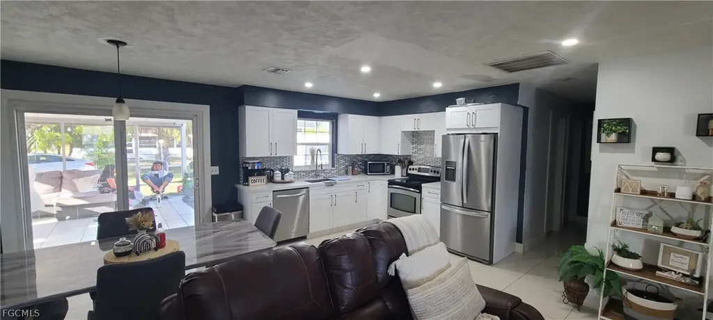 4953 Sherry Street Fort Myers FL 33905
