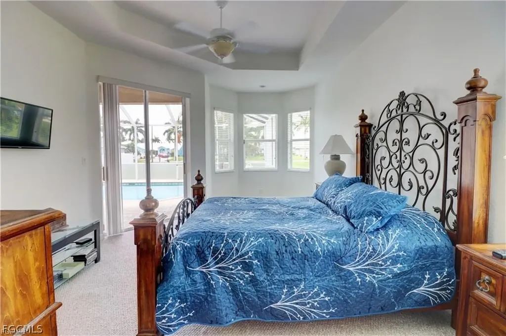 2216 SW 43rd Lane Cape Coral FL 33914