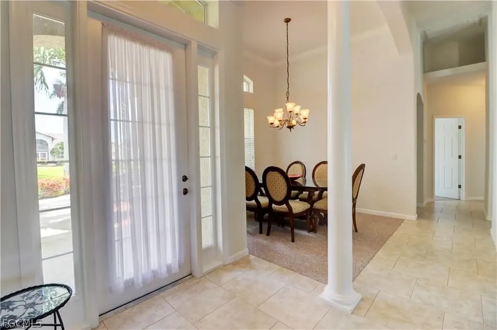 2216 SW 43rd Lane Cape Coral FL 33914