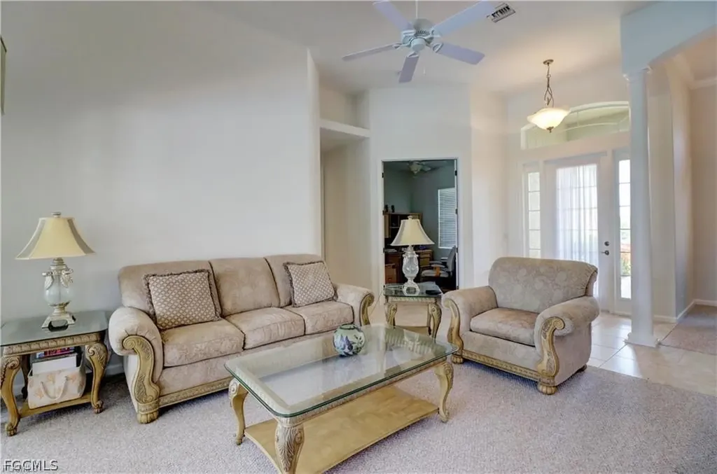 2216 SW 43rd Lane Cape Coral FL 33914