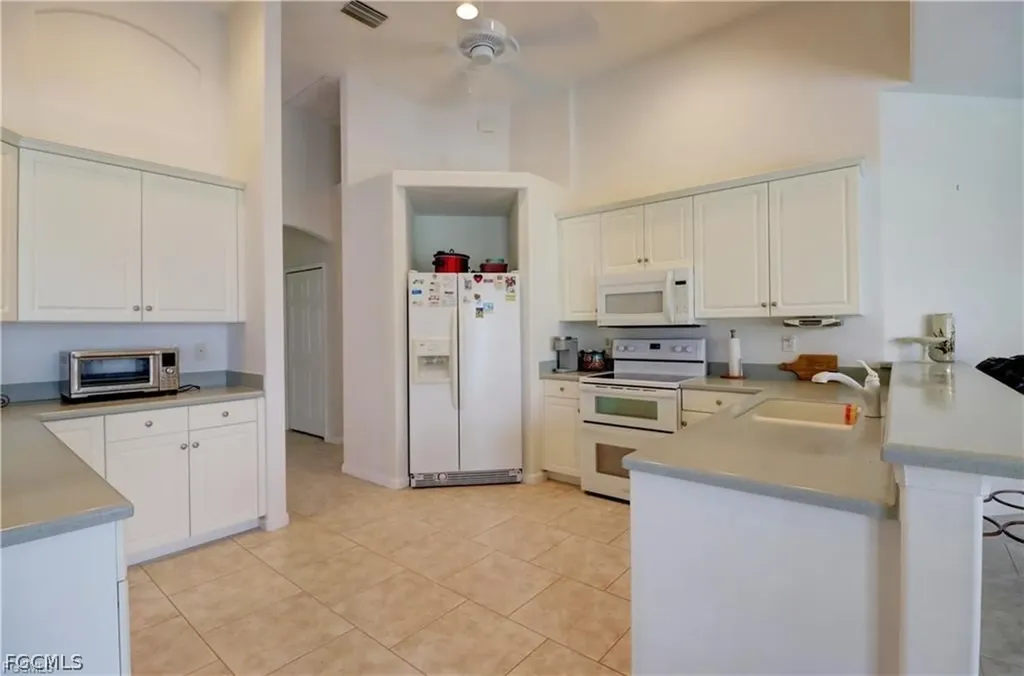 2216 SW 43rd Lane Cape Coral FL 33914