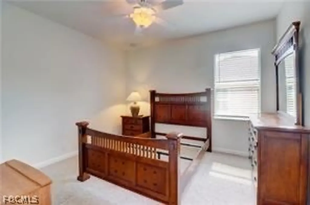 2216 SW 43rd Lane Cape Coral FL 33914