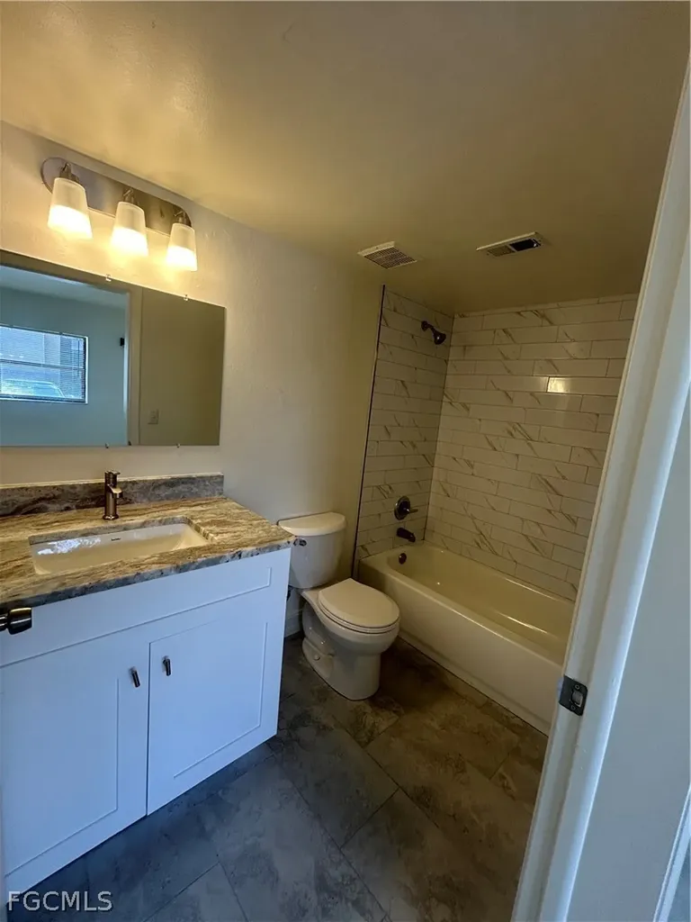 5315 Summerlin Road Fort Myers FL 33919