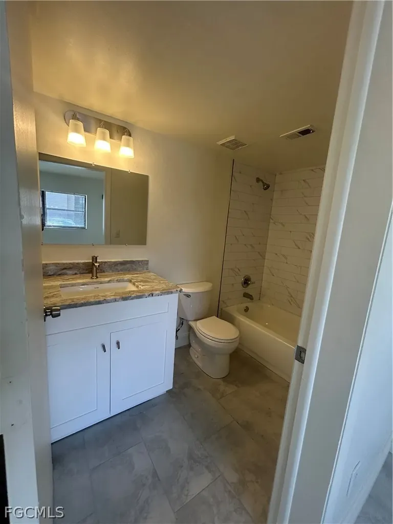 5315 Summerlin Road Fort Myers FL 33919