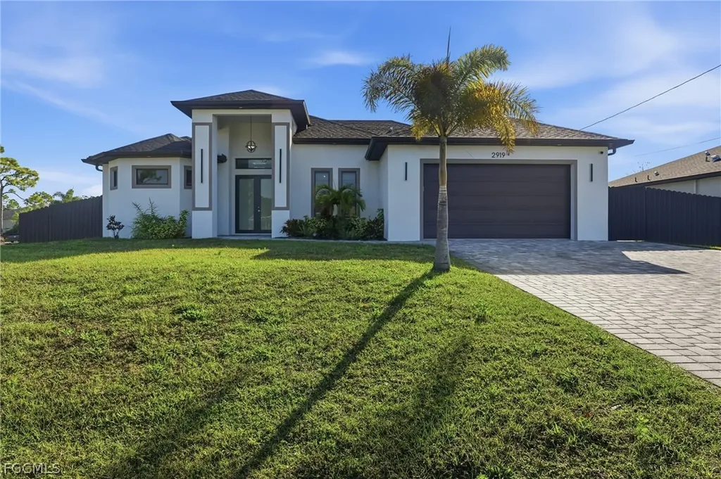 2919 El Dorado Boulevard N Cape Coral FL 33993