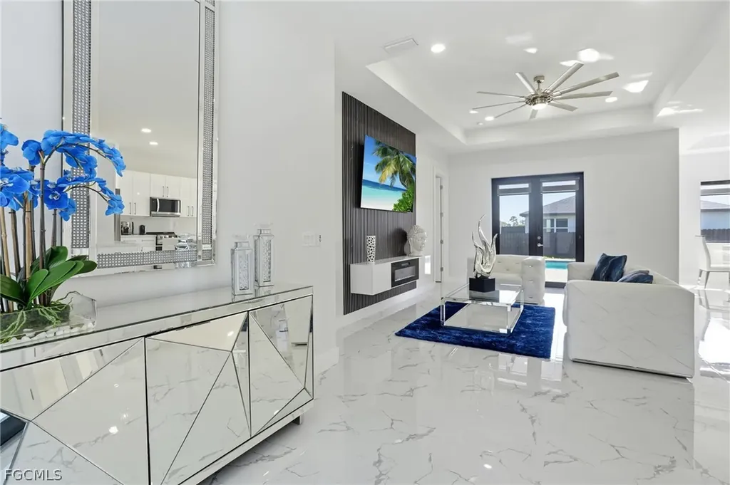 2919 El Dorado Boulevard N Cape Coral FL 33993