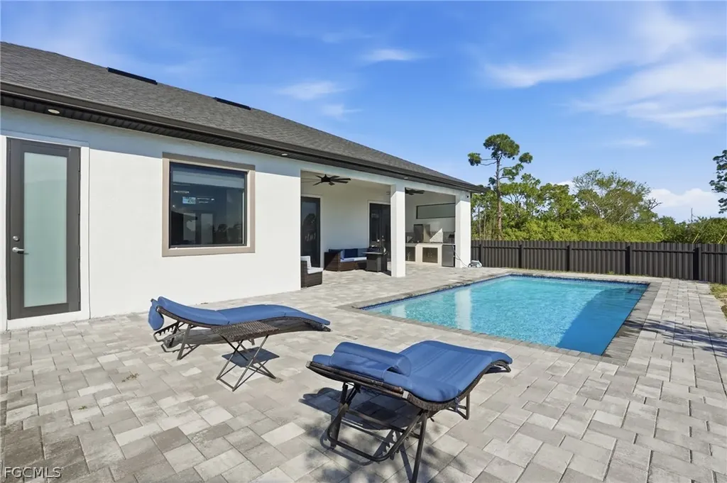 2919 El Dorado Boulevard N Cape Coral FL 33993