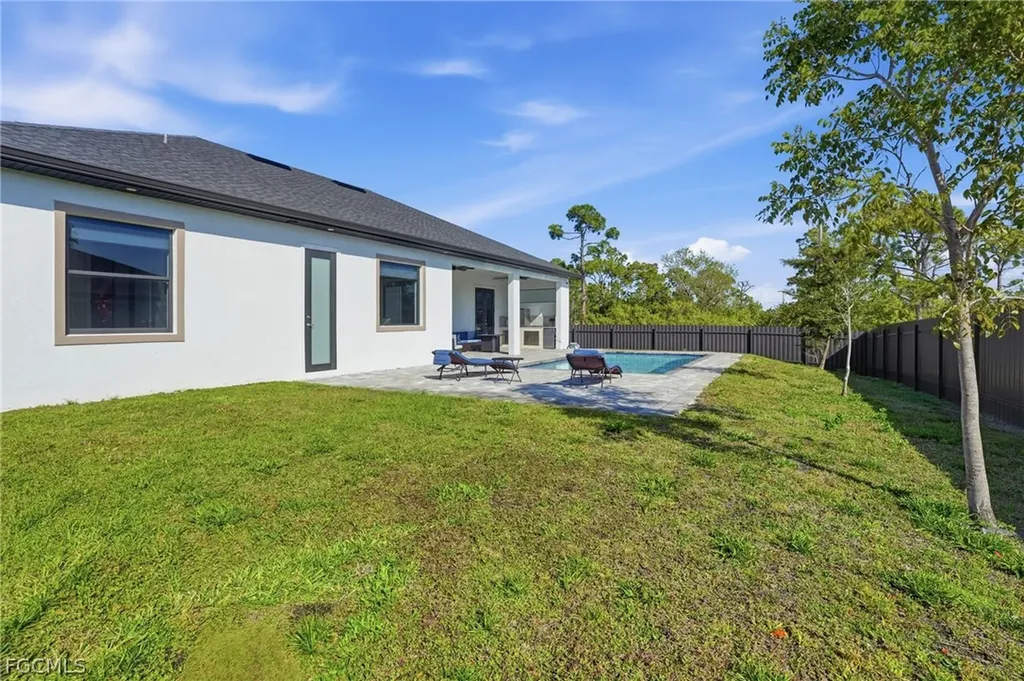 2919 El Dorado Boulevard N Cape Coral FL 33993