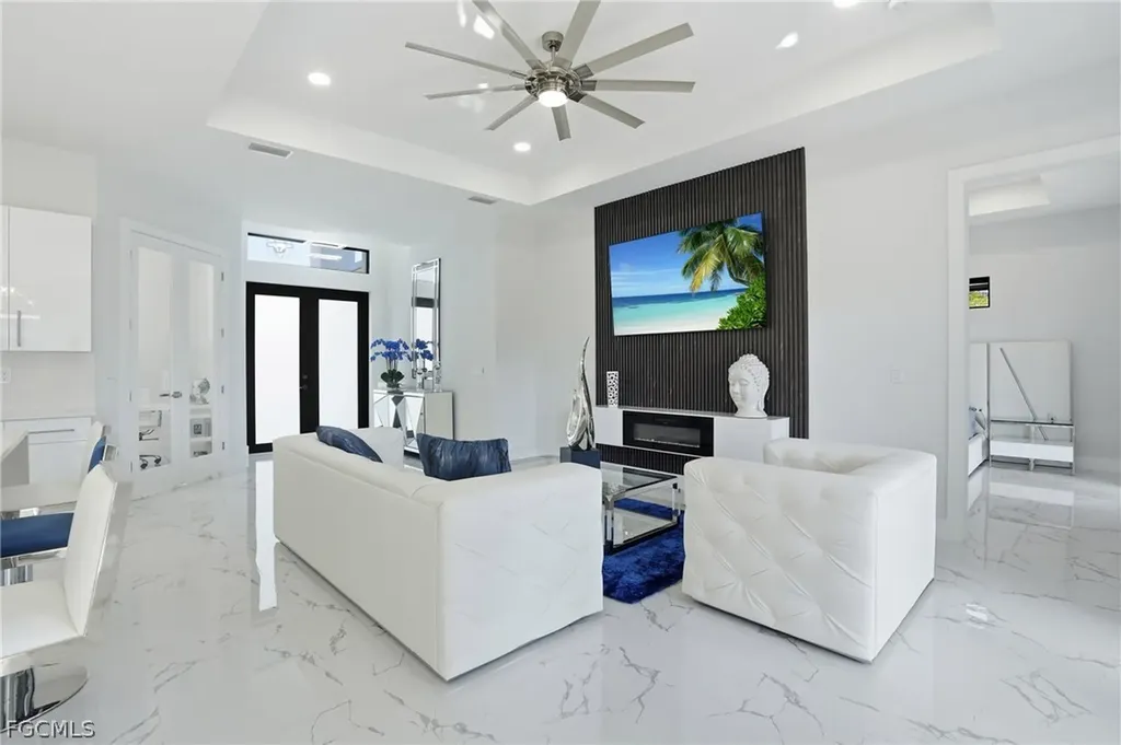 2919 El Dorado Boulevard N Cape Coral FL 33993