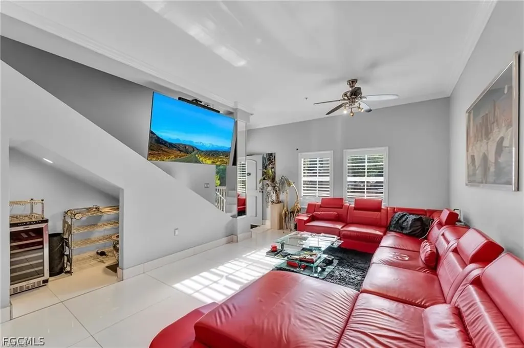 2080 W 1st Street Fort Myers FL 33901