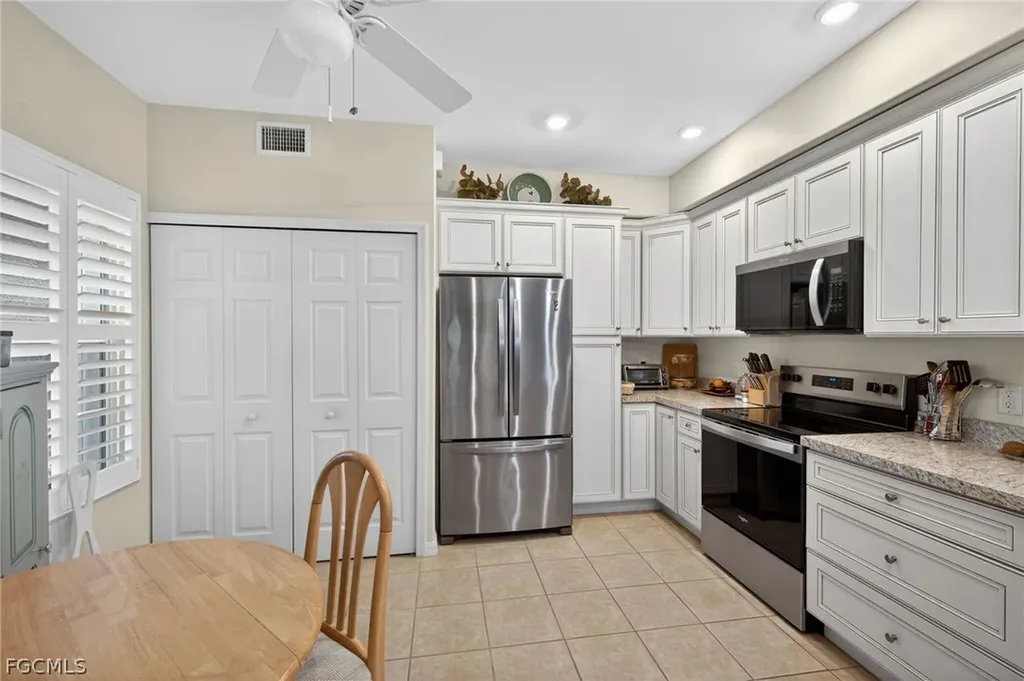 10119 Colonial Country Club Boulevard Fort Myers FL 33913