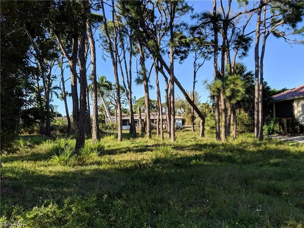 118 1st Avenue Marco Island FL 34145