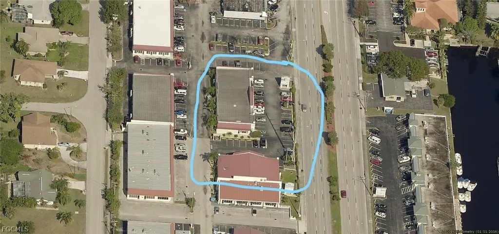 3046 Del Prado Boulevard S Cape Coral FL 33904