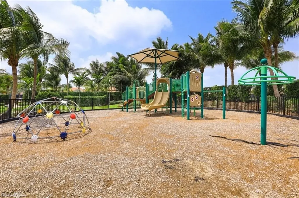 9061 Isla Bella Circle Bonita Springs FL 34135