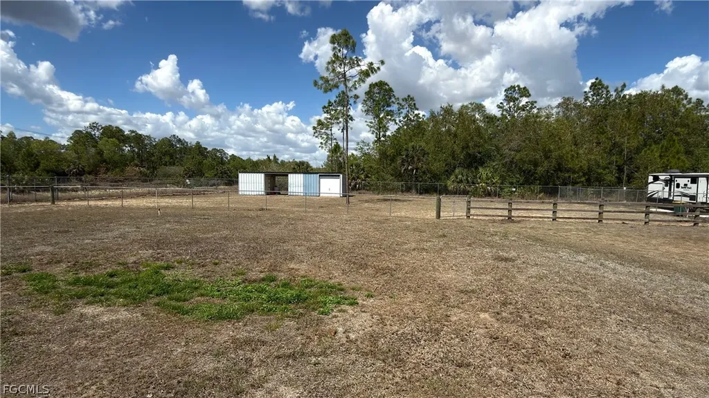 3951 2nd Avenue SE Naples FL 34117