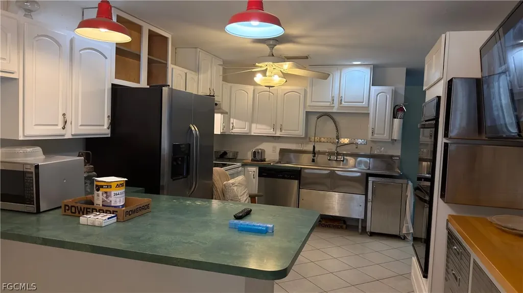 3951 2nd Avenue SE Naples FL 34117
