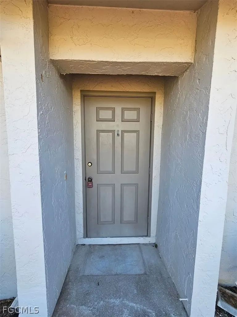 120 SW Trafalgar Parkway Cape Coral FL 33991