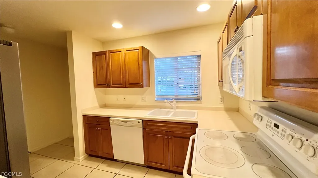 9440 Ivy Brook Run Fort Myers FL 33913