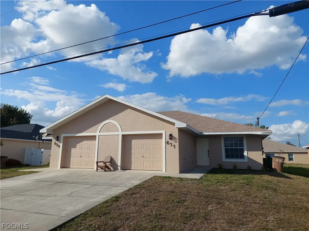 611 SE 5th Street Cape Coral FL 33990