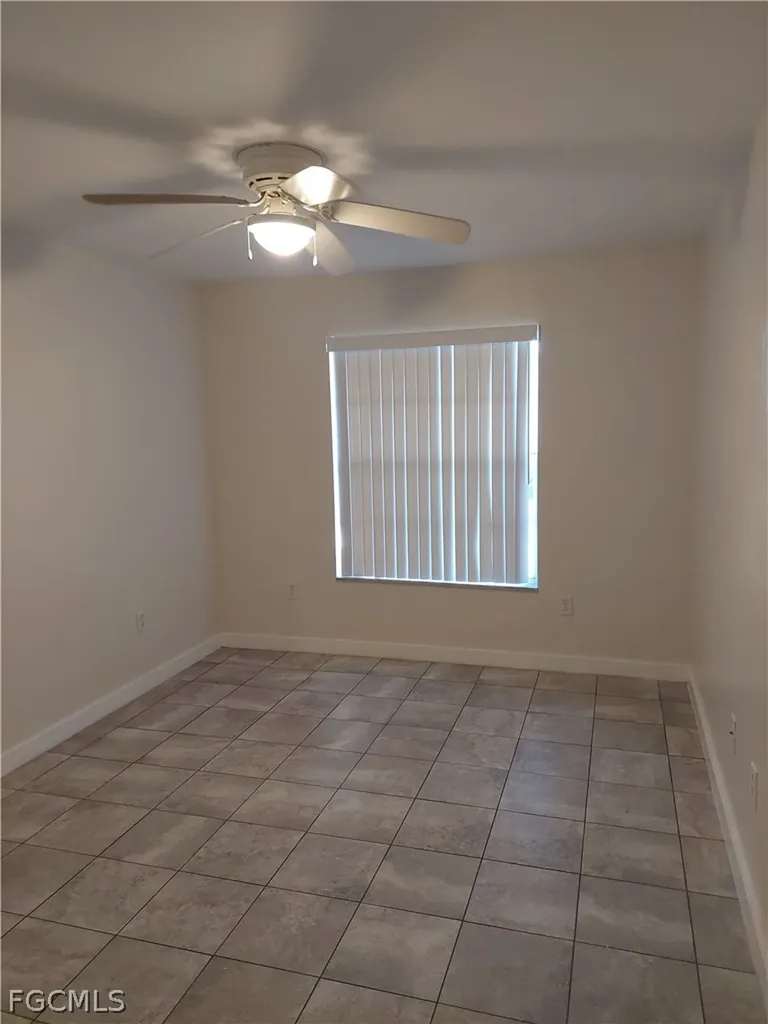 611 SE 5th Street Cape Coral FL 33990