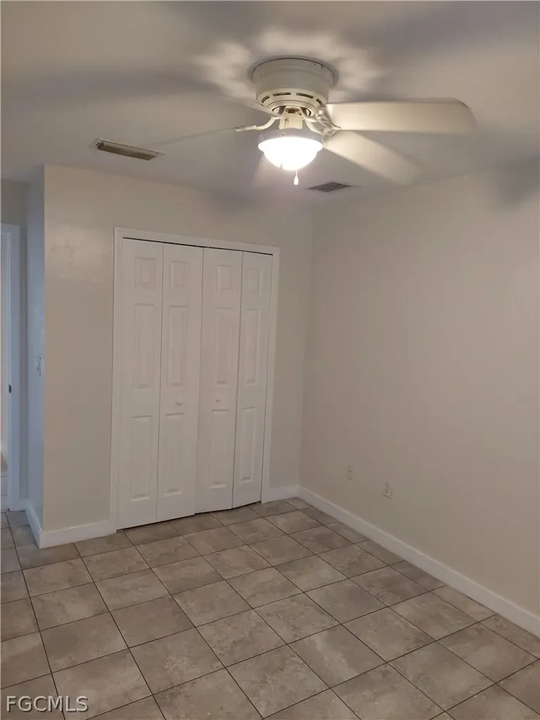611 SE 5th Street Cape Coral FL 33990