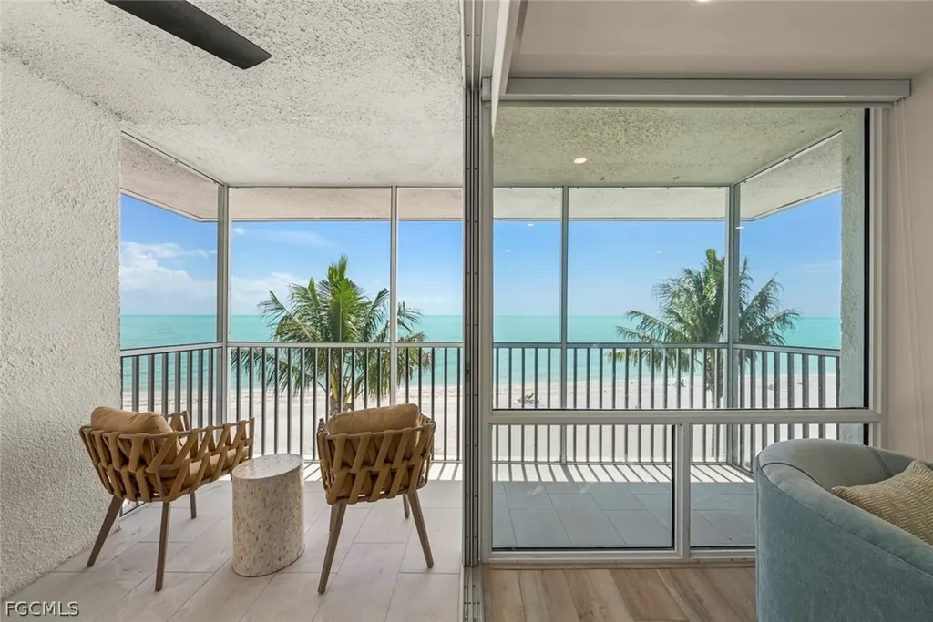 2265 W Gulf Drive Sanibel FL 33957