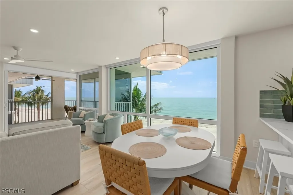 2265 W Gulf Drive Sanibel FL 33957
