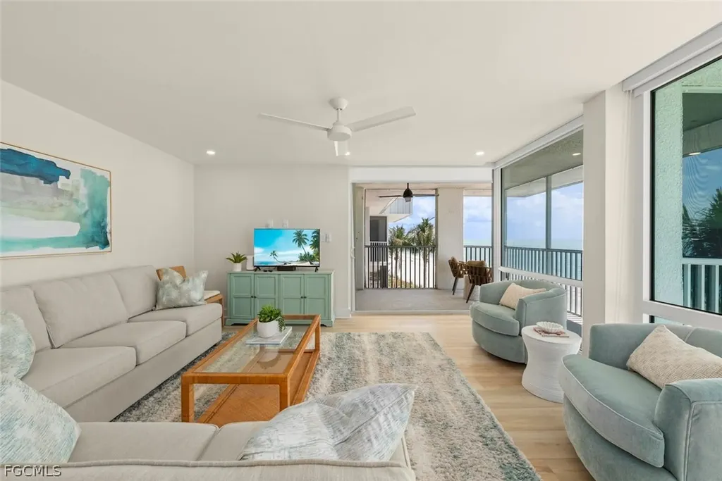 2265 W Gulf Drive Sanibel FL 33957
