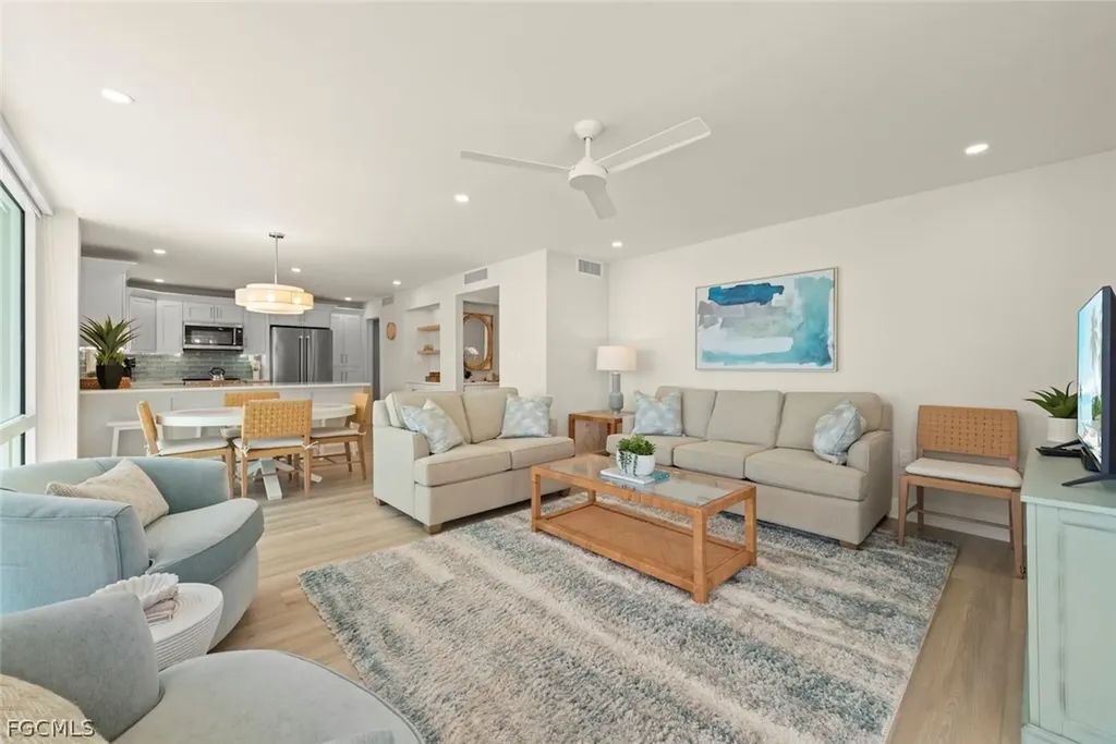 2265 W Gulf Drive Sanibel FL 33957