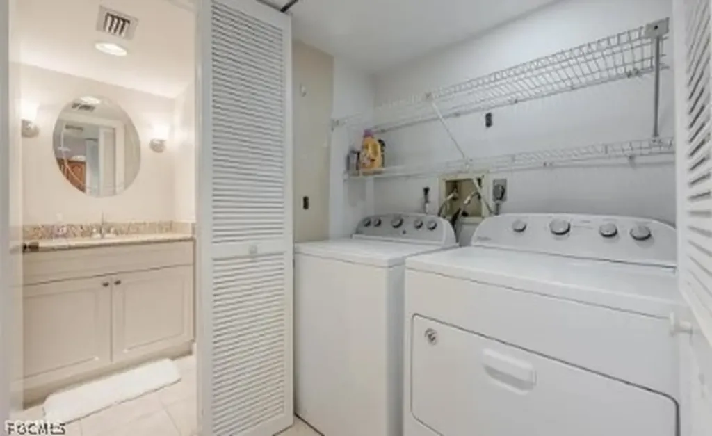 3350 N Key Drive North Fort Myers FL 33903