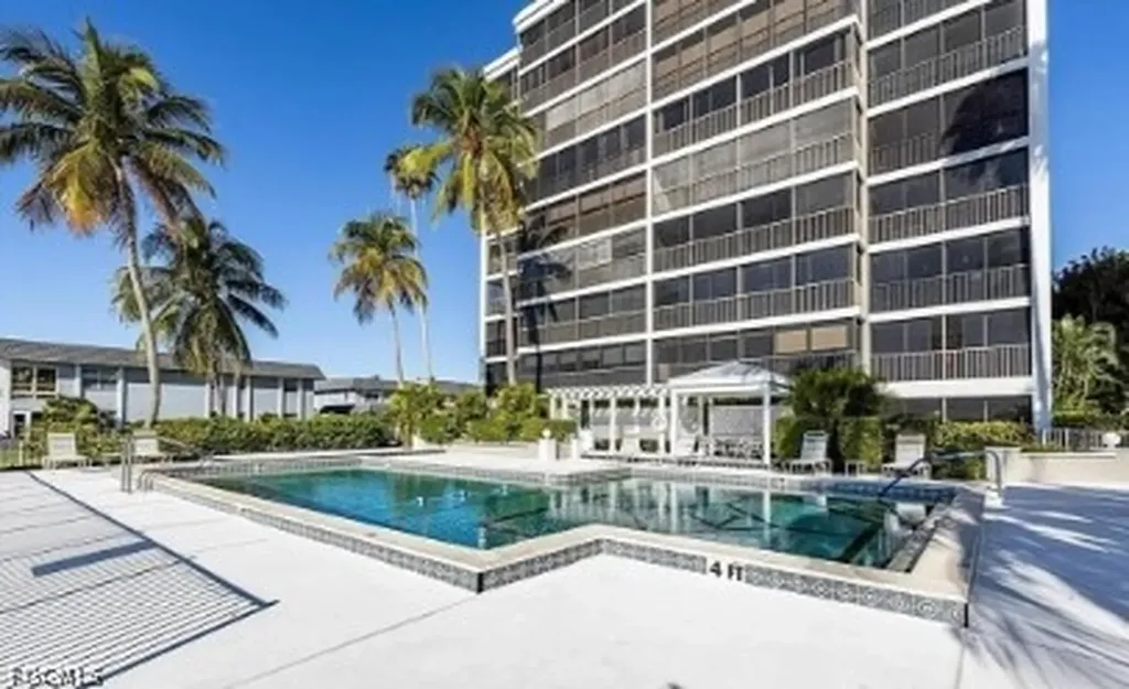 3350 N Key Drive North Fort Myers FL 33903