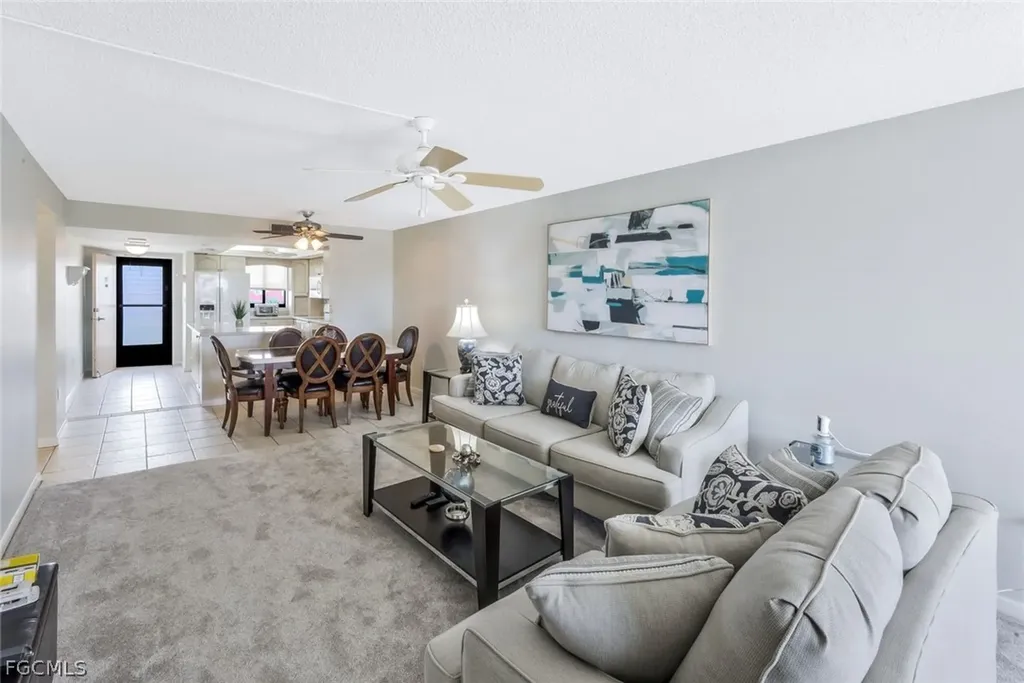 4280 SE 20th Place Cape Coral FL 33904