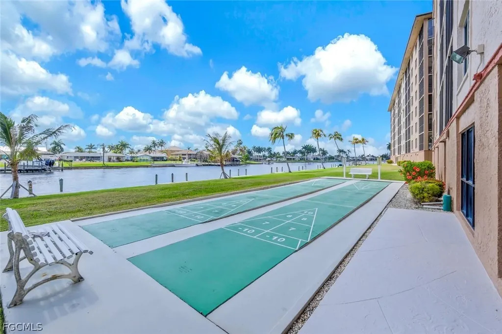 4280 SE 20th Place Cape Coral FL 33904