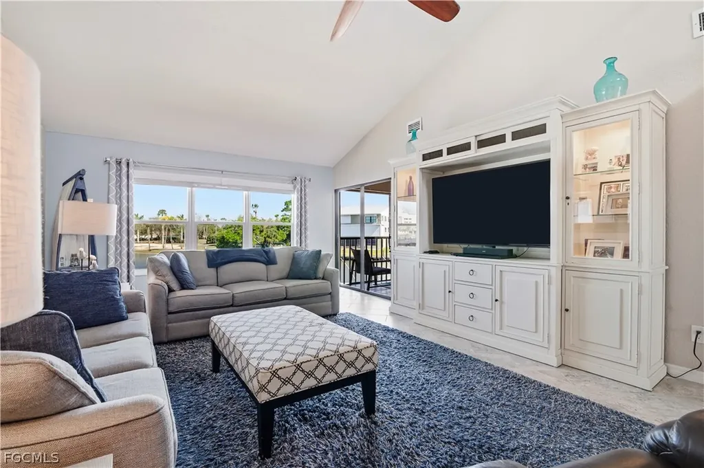 5121 Sunnybrook Court Cape Coral FL 33904