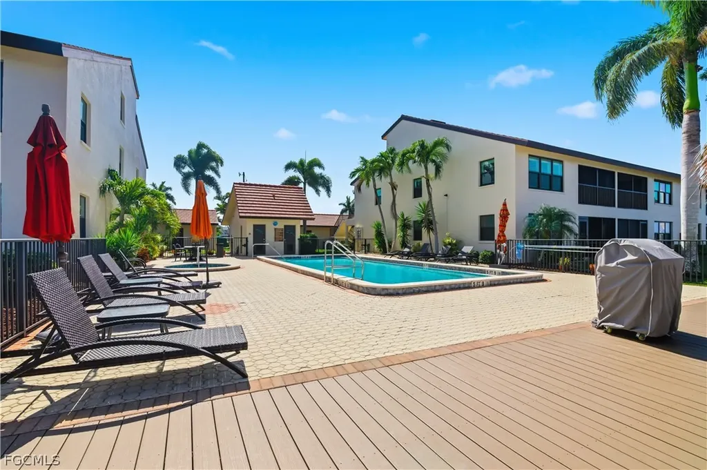 5121 Sunnybrook Court Cape Coral FL 33904