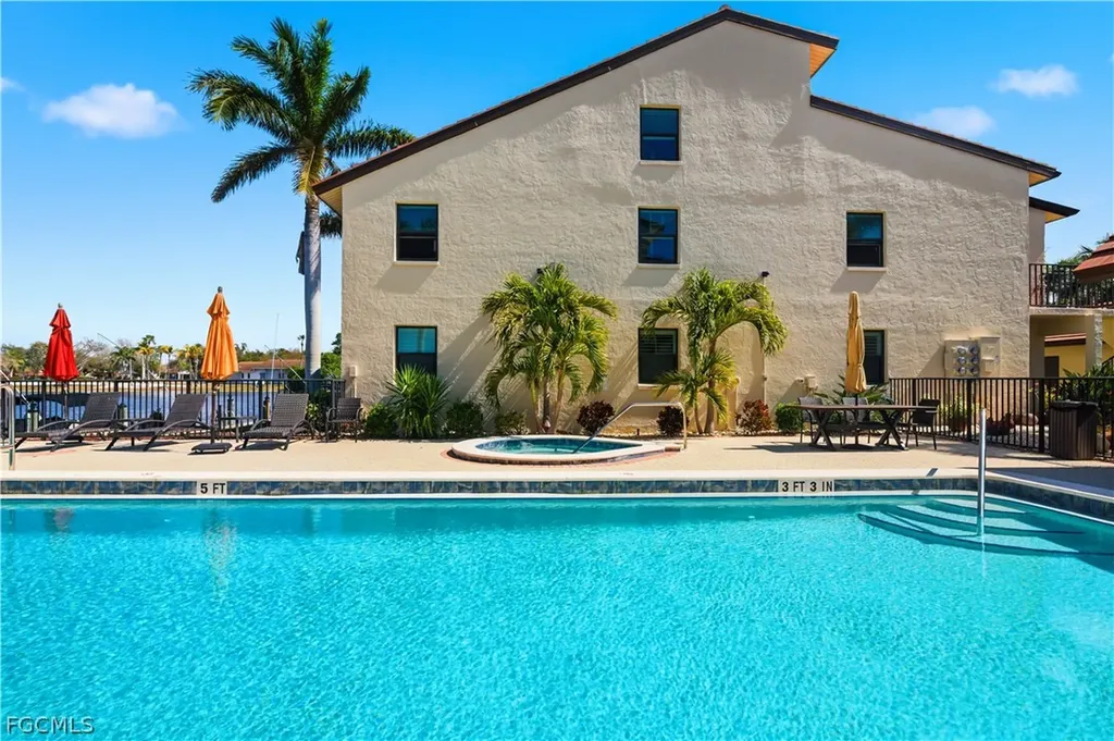 5121 Sunnybrook Court Cape Coral FL 33904
