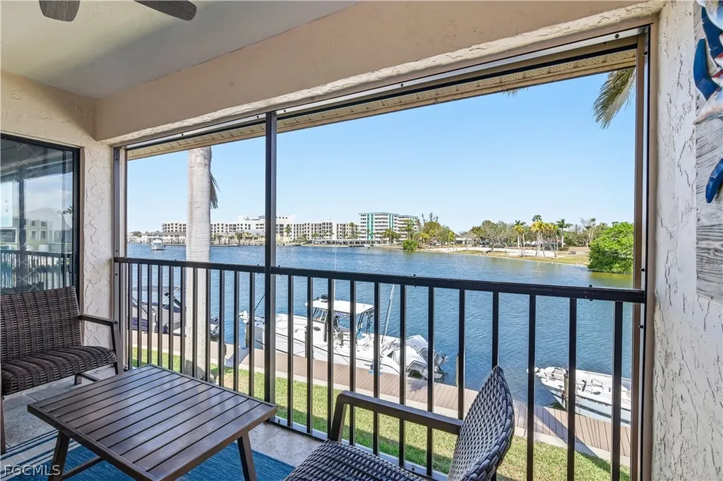 5121 Sunnybrook Court Cape Coral FL 33904