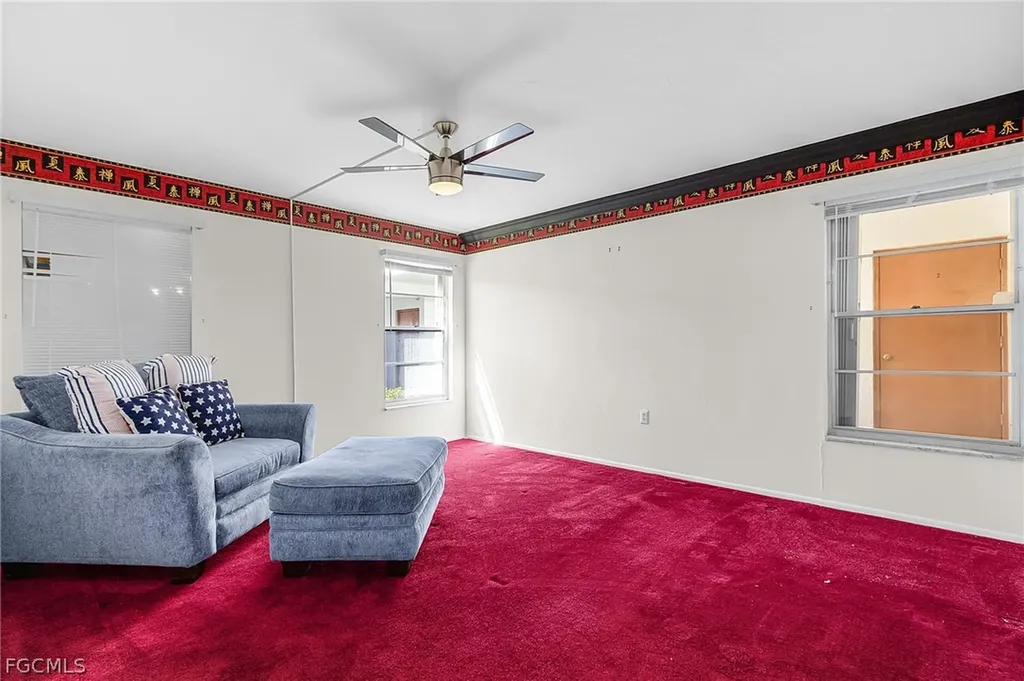 4105 SE 19th Place Cape Coral FL 33904