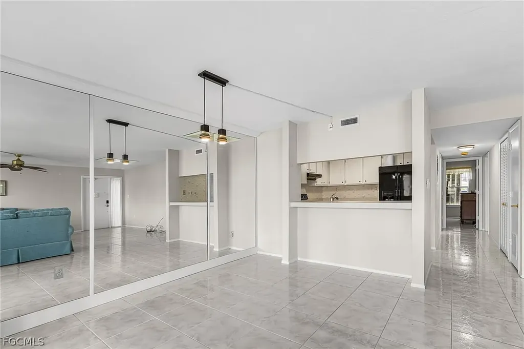 4105 SE 19th Place Cape Coral FL 33904
