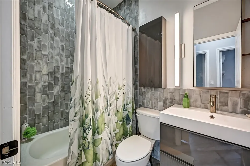 13070 Sail Away Street North Fort Myers FL 33903