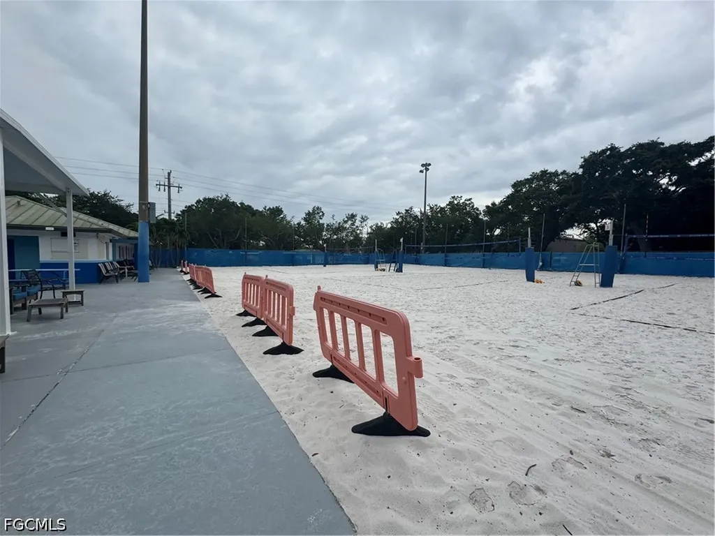 2304 Grand Avenue Fort Myers FL 33901