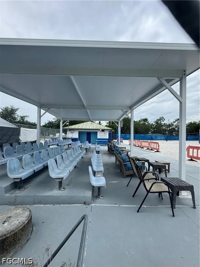 2304 Grand Avenue Fort Myers FL 33901