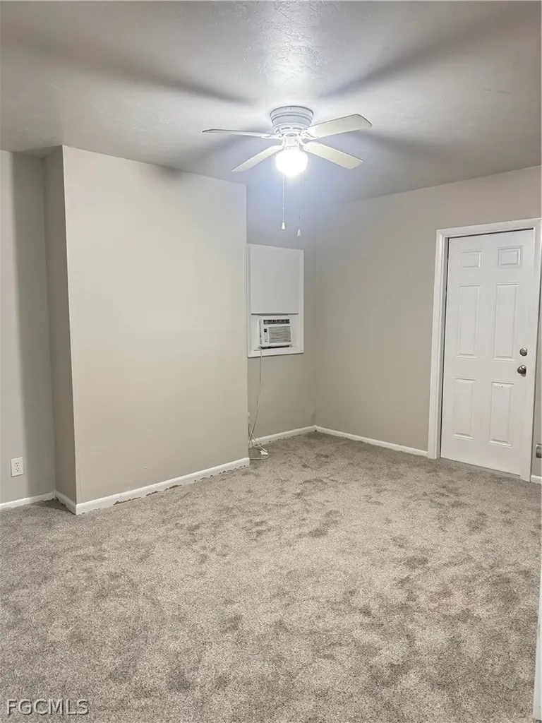 2304 Grand Avenue Fort Myers FL 33901