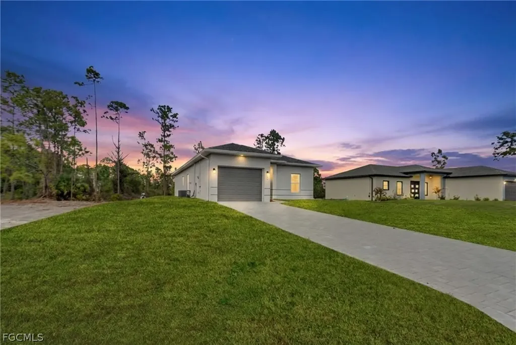 725 Lamar Street E Lehigh Acres FL 33974