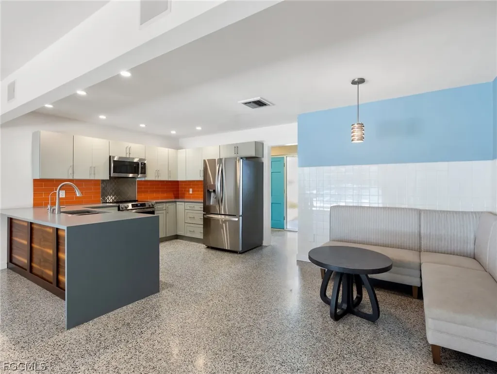 3517 Stuart Court Fort Myers FL 33901