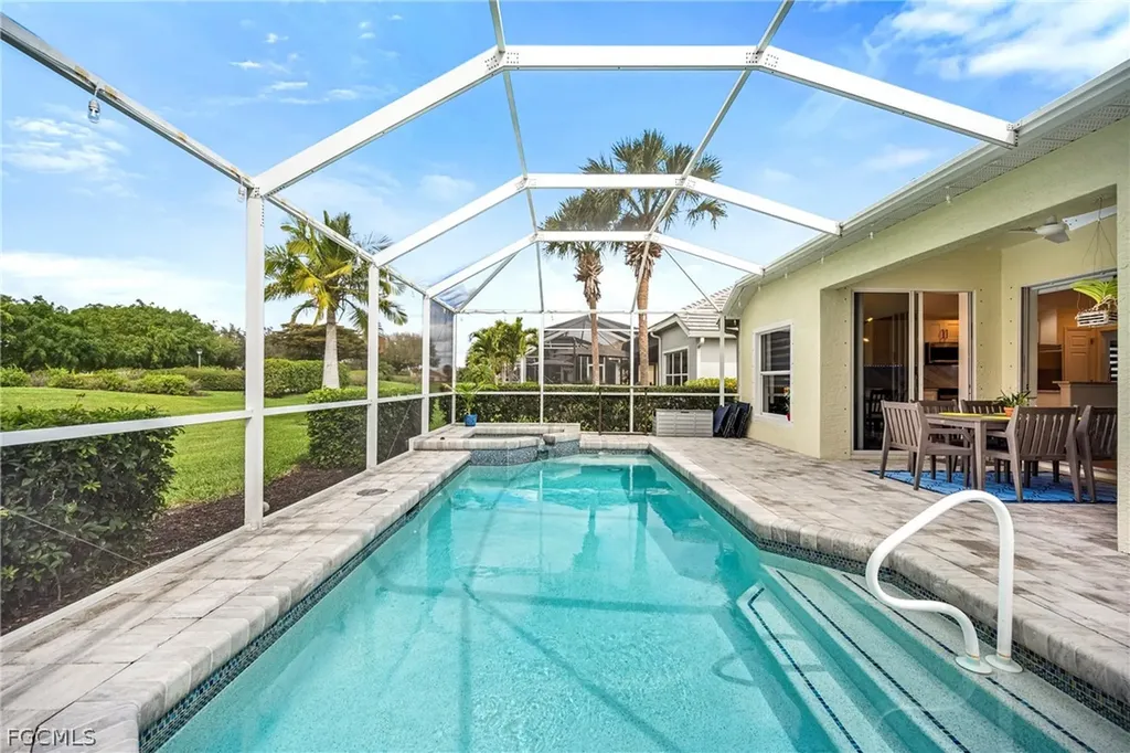 2535 Woodbourne Place Cape Coral FL 33991