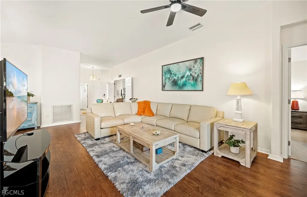 2535 Woodbourne Place Cape Coral FL 33991