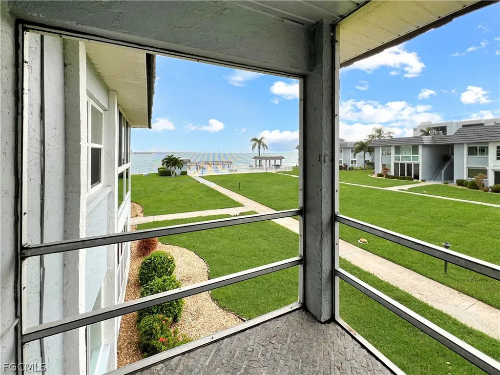3366 N Key Drive North Fort Myers FL 33903