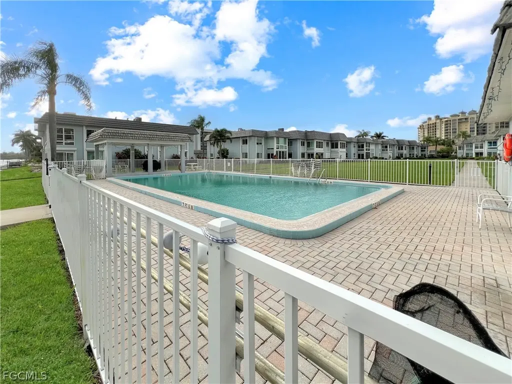 3366 N Key Drive North Fort Myers FL 33903