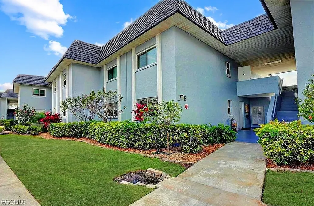 3366 N Key Drive North Fort Myers FL 33903